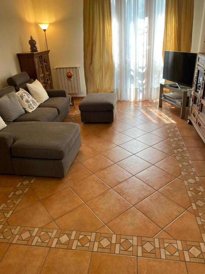 Accanto A Firenze Prato  Buitenkant foto